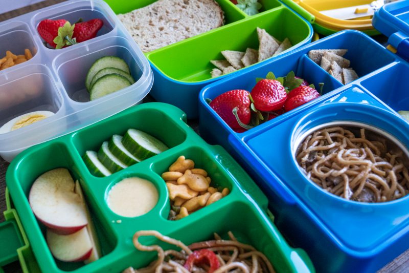 Easy toddler lunch on the go using the @munchkin bento box, lunch bag (SO  CUTE) and juicebox holder.