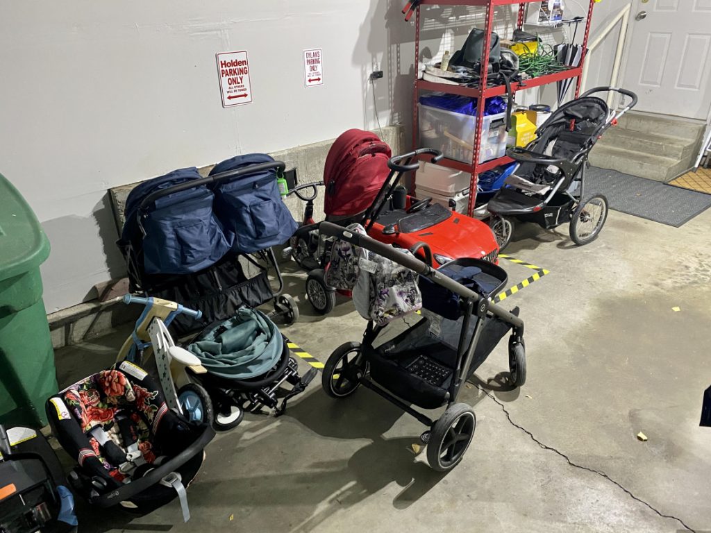 double stroller vs stroller wagon