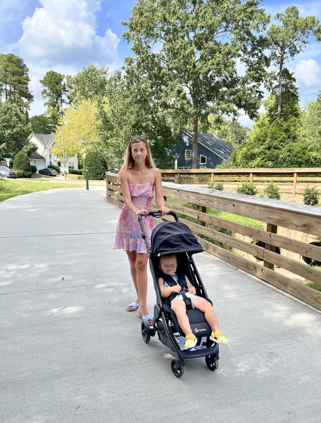 Strollers that fit shop in overhead compartment