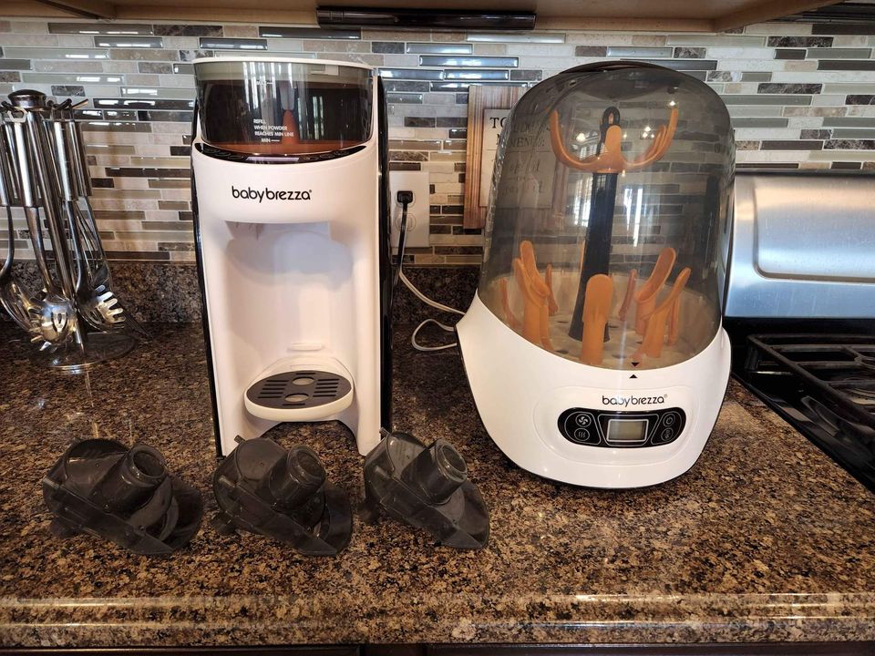 Why We Love the Baby Brezza Formula Pro Advanced Dispenser